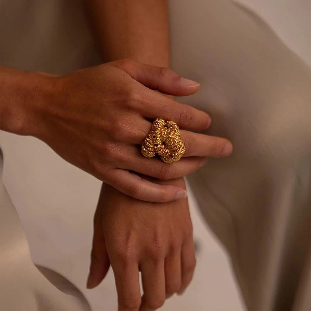 Anillo Carina Dorado